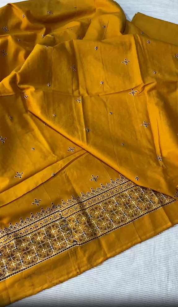 The Fabric Store by Bareeze Emb Lawn (Shirt & Trouser) 2pc