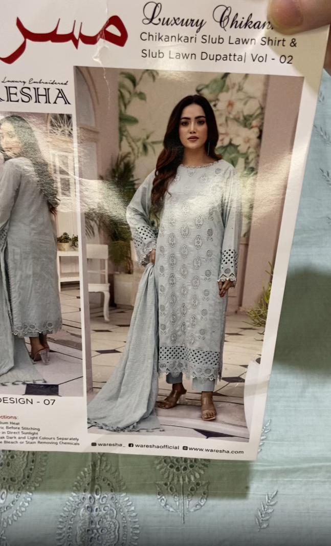 Waresha Luxury Embroidered Lawn 3pc