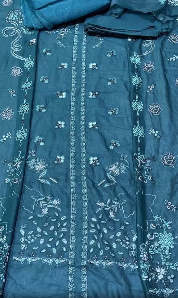 QALAMKAR Embroidered Lawn 3pc