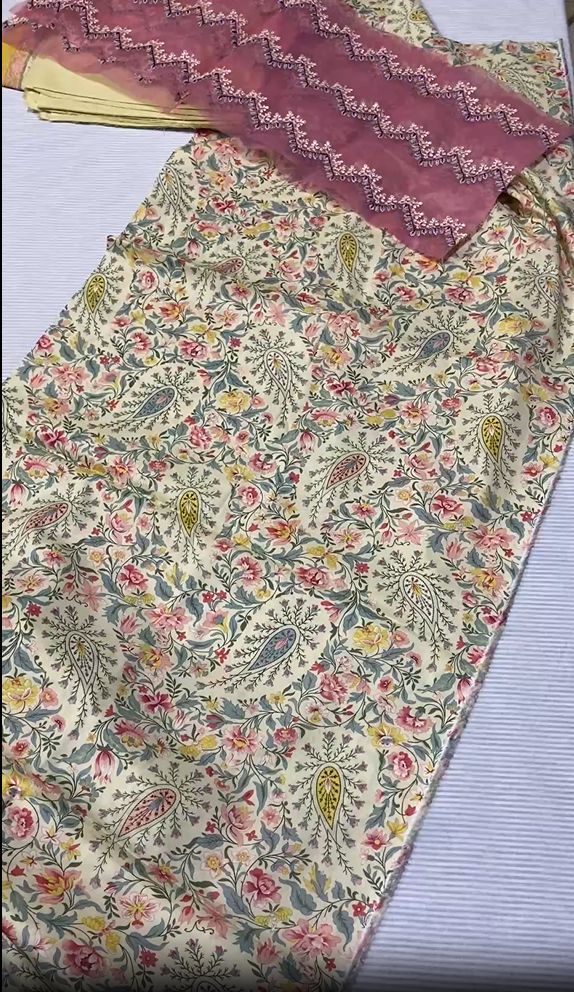 Qalamkar Q Print 3 piece Lawn