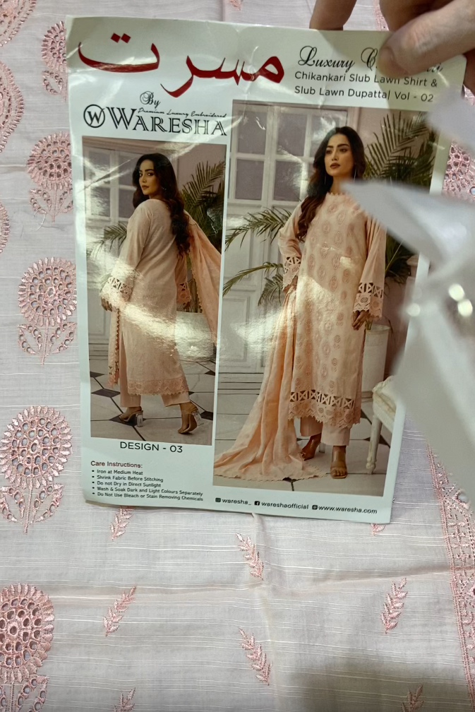 Waresha Luxury Embroidered Lawn 3pc